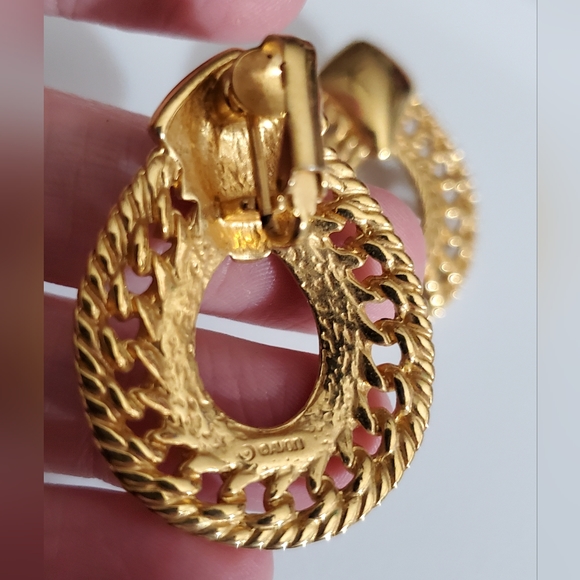 Vintage 80's Avon Gold clip on earrings signed filigree chain Excellent vtg - Picture 5 of 6